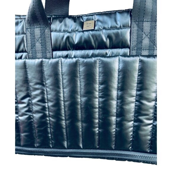 Think Royln Jr. Jetset Wingman Black Tote Bag With Zipper & Dual Handles - Picture 16 of 16